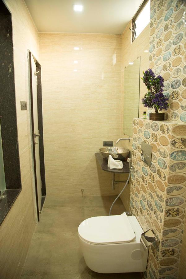 Hotel The Mewar Dabok Bagian luar foto