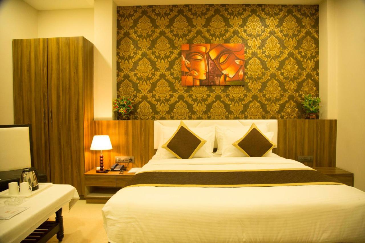 Hotel The Mewar Dabok Bagian luar foto