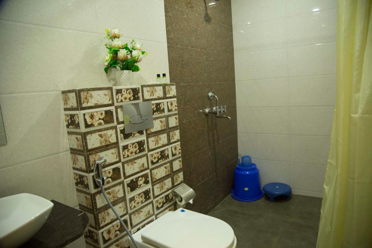 Hotel The Mewar Dabok Bagian luar foto