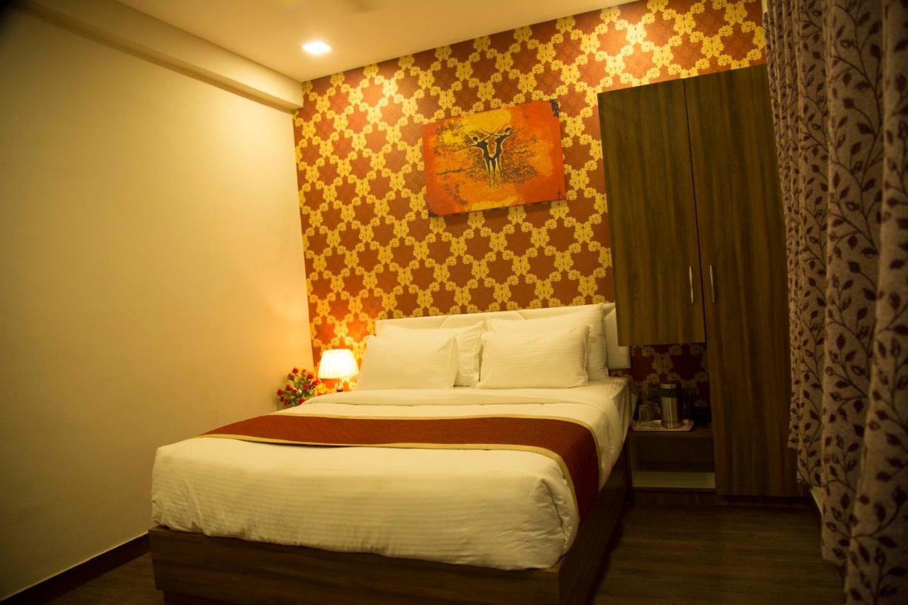 Hotel The Mewar Dabok Bagian luar foto